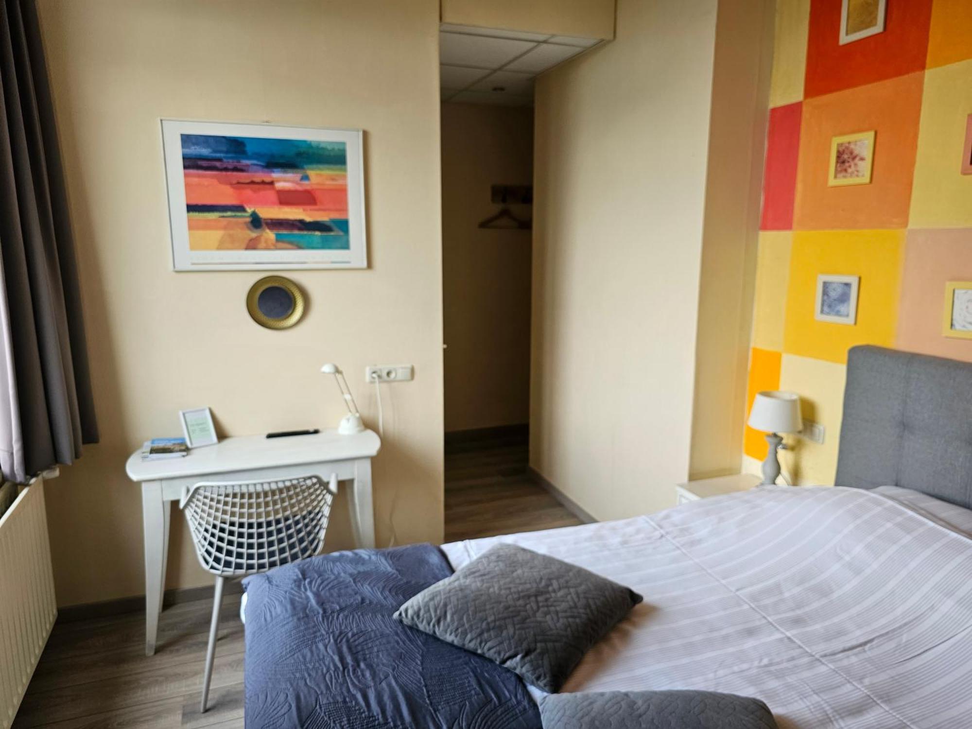 Hotel Le Bonheur Eijsden Exteriör bild