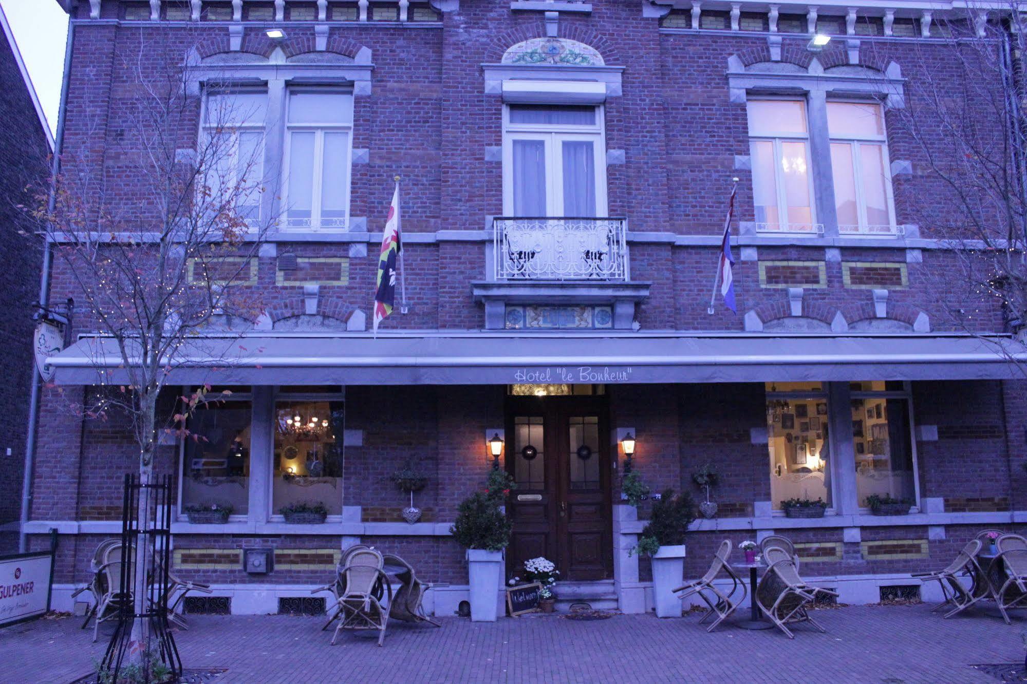 Hotel Le Bonheur Eijsden Exteriör bild