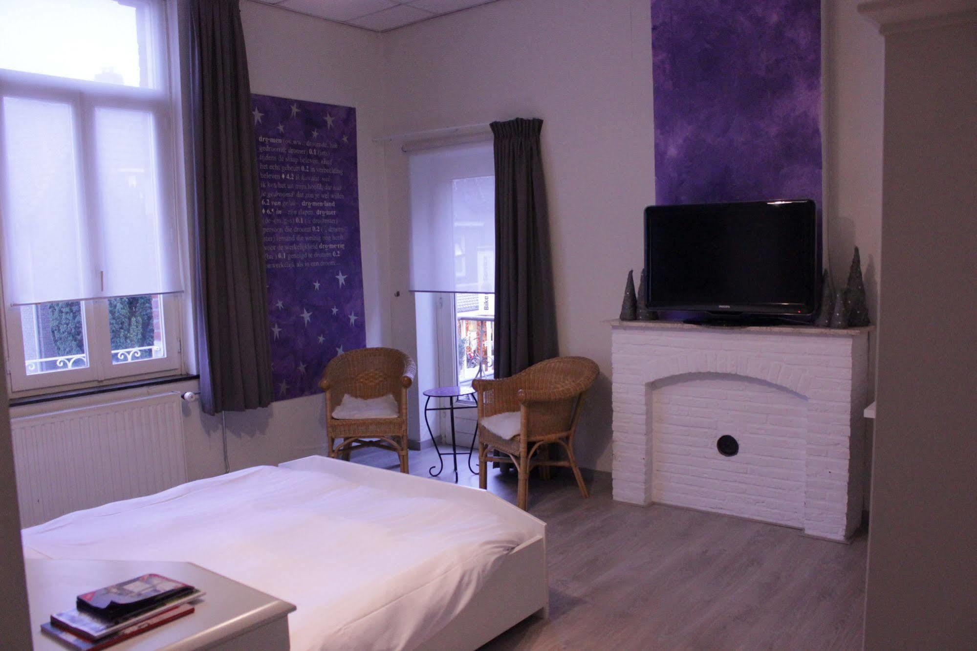 Hotel Le Bonheur Eijsden Exteriör bild